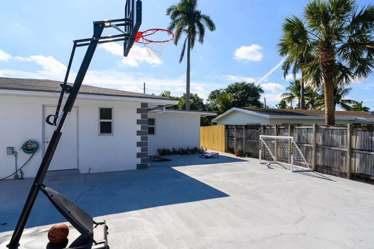 Luxury Casa 4 Bedrooms With Pool & Game Room 15 Mins To Ocean Fort Lauderdale Exterior photo