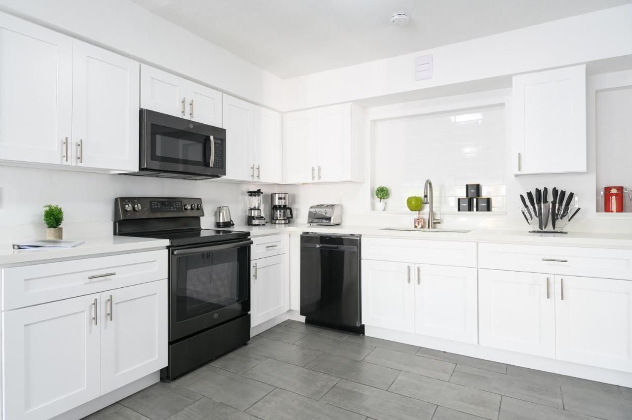 Luxury Casa 4 Bedrooms With Pool & Game Room 15 Mins To Ocean Fort Lauderdale Exterior photo