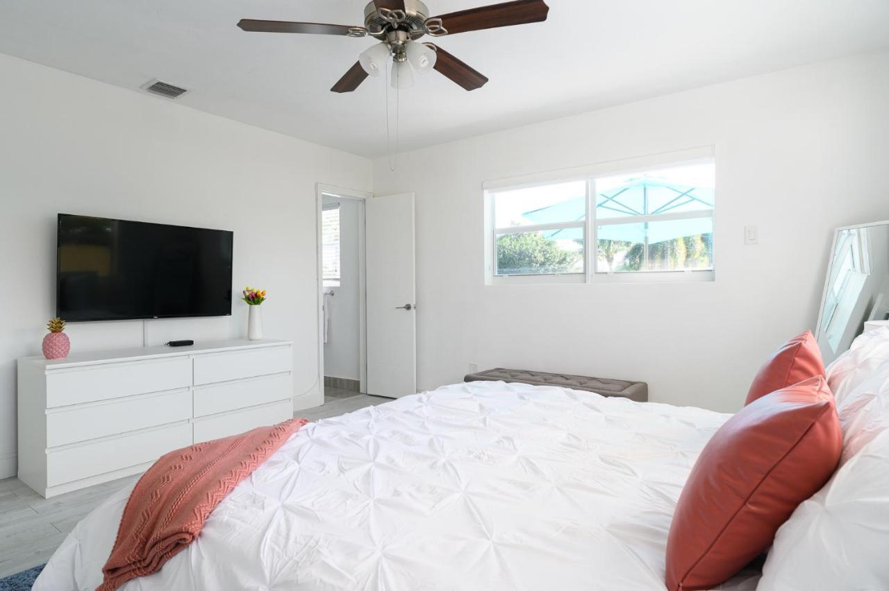 Luxury Casa 4 Bedrooms With Pool & Game Room 15 Mins To Ocean Fort Lauderdale Exterior photo